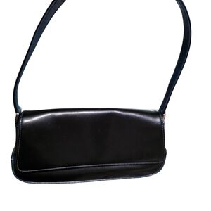 Liz Claiborne Classic Black Shoulder Bag